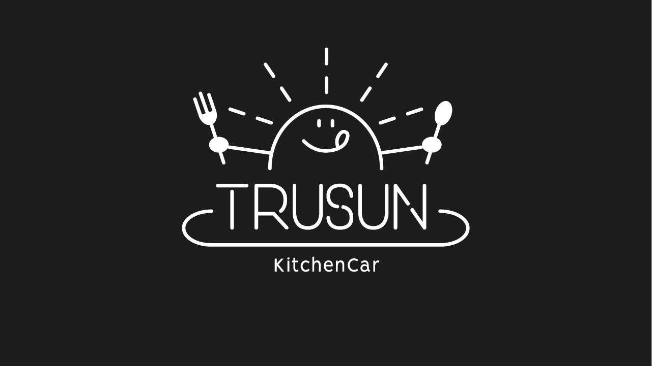 秋田のキッチンカー Trusun のラッピング ロゴ ノベルティの制作
